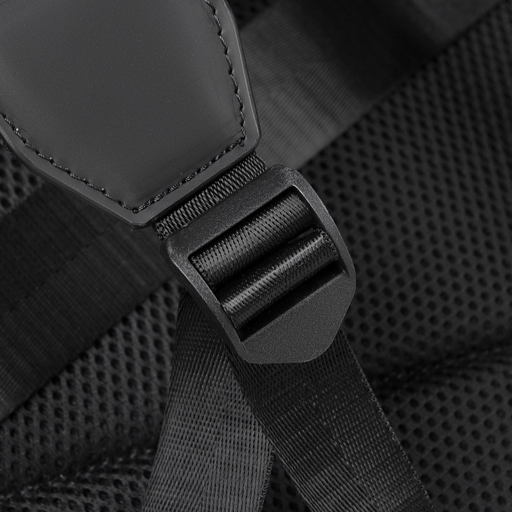 Atom Basics HeritageFlap Classic Backpack - Matte Black